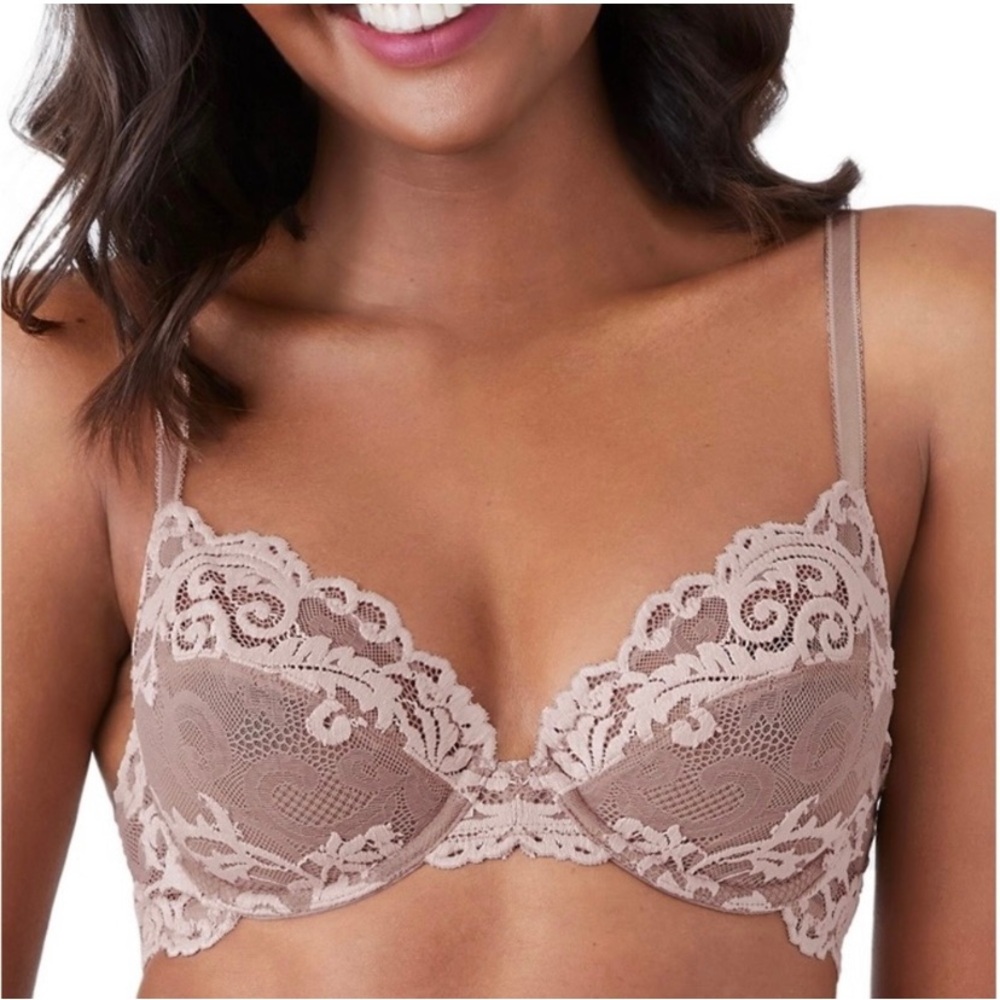 Wacoal Instant Icon Lace Bra In Colour Cafe Au Lait Size 32C NWT